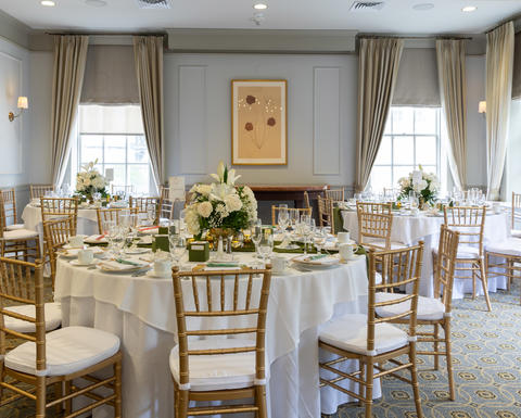 Elegant table setting